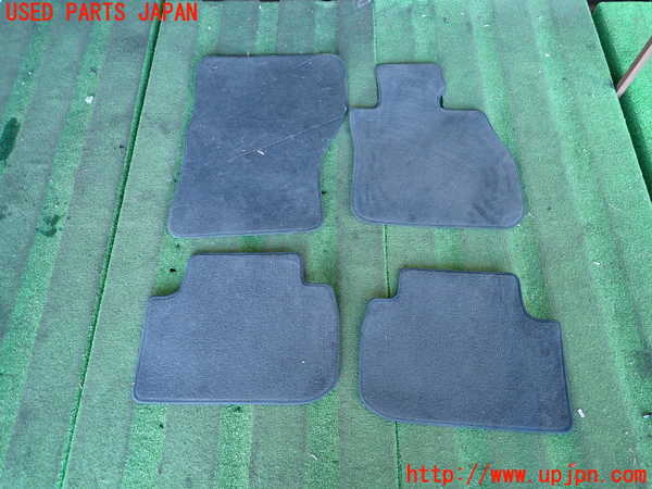 2UPJ-35327800]BMW 118d(7M20)(F40)フロアマット 中古_m0001.jpg