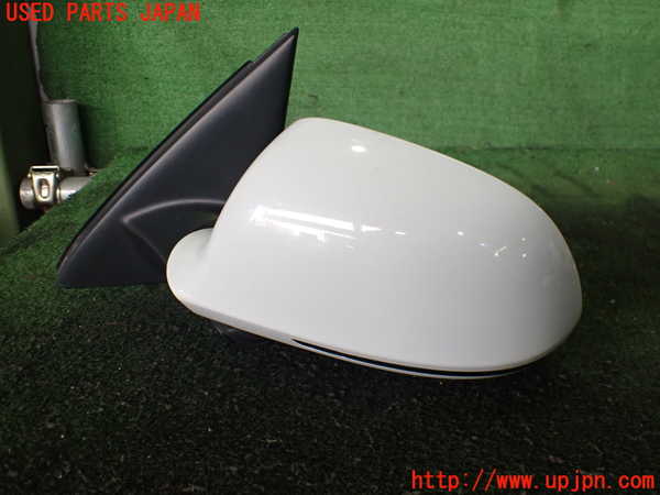 2UPJ-35331212]アウディ・Q3(8UCPSF)左ドアミラー 中古_m0001.jpg