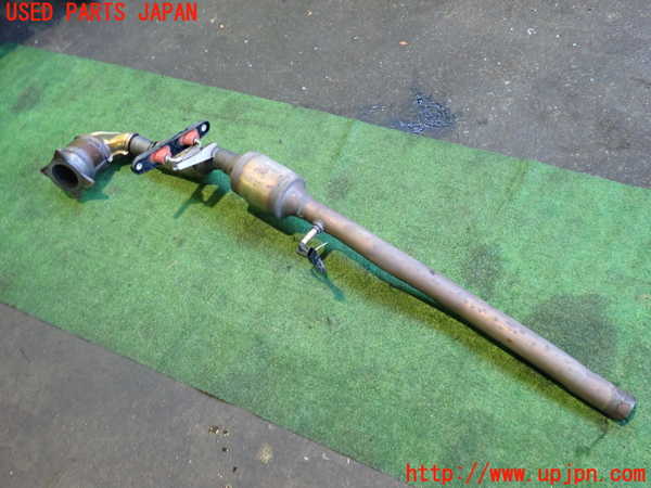 2UPJ-35332661]アウディ・Q3(8UCPSF)触媒1 中古_m0002.jpg