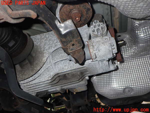 2UPJ-35334355]アウディ・Q3(8UCPSF)リアデフ 中古_m0002.jpg