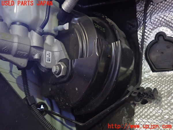 2UPJ-35334055]アウディ・Q3(8UCPSF)ブレーキマスターバック 中古_m0001.jpg