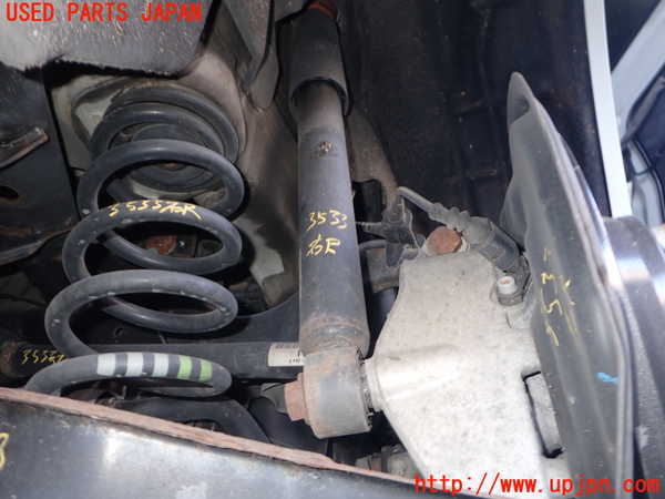 2UPJ-35335070]アウディ・Q3(8UCPSF)右リアショックアブソーバー 中古_m0001.jpg
