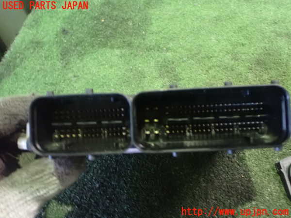 2UPJ-35336110]アウディ・Q3(8UCPSF)エンジンコンピューター 中古_m0003.jpg