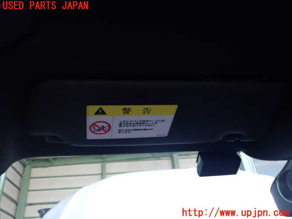 2UPJ-35337630]アウディ・Q3(8UCPSF)室内サンバイザー左側 中古_m0001.jpg