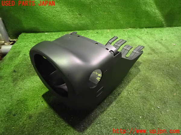2UPJ-35337905]アウディ・Q3(8UCPSF)コラムカバー 中古_m0001.jpg