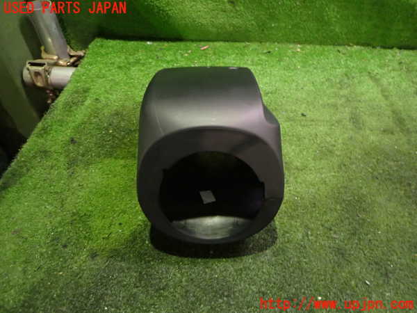 2UPJ-35337905]アウディ・Q3(8UCPSF)コラムカバー 中古_m0004.jpg