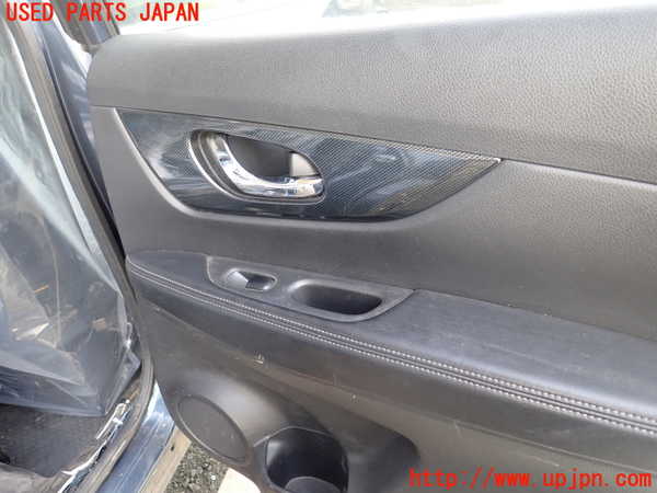 1UPJ-35351290]エクストレイル(NT32)右後ドア 中古(43R-007953 M2L3)_m0003.jpg