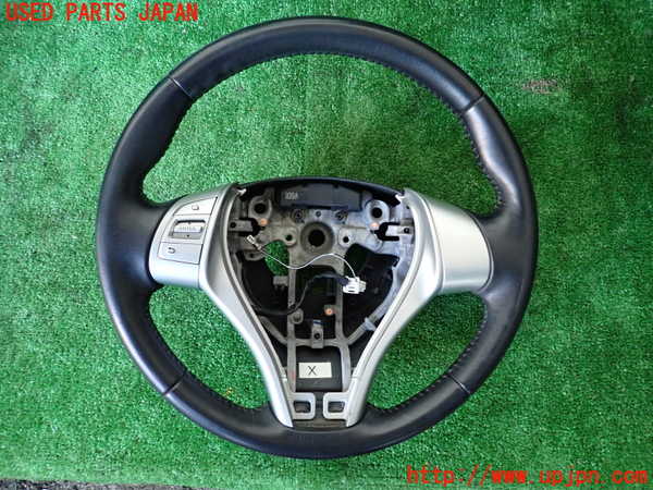 1UPJ-35357855]エクストレイル(NT32)ステアリングホイール 中古_m0001.jpg