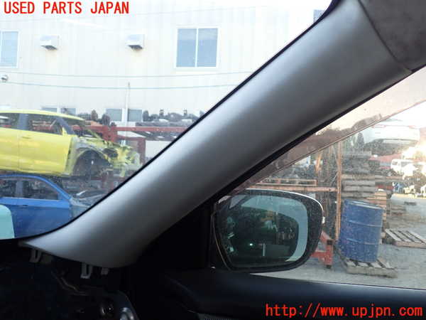 5UPJ-35357655]エクストレイル(NT32)右フロントピラートリム 中古_m0001.jpg