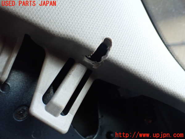 5UPJ-35357660]エクストレイル(NT32)左フロントピラートリム 中古_m0002.jpg
