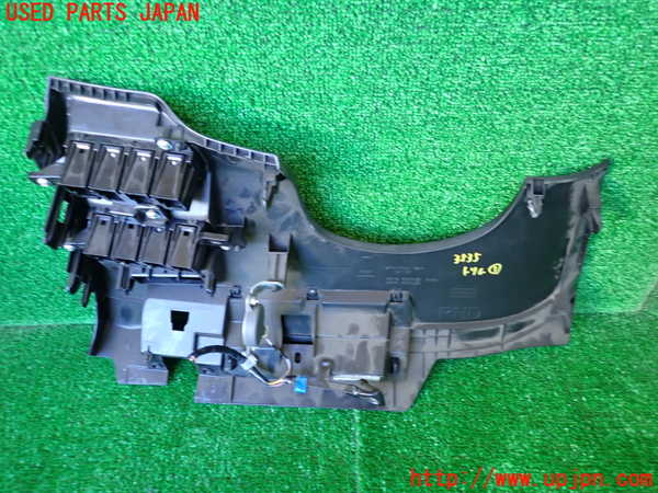 5UPJ-35357691]エクストレイル(NT32)内装トリム類1 中古_m0002.jpg