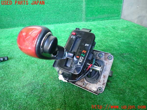 1UPJ-35387555]ランクル100系(HDJ101K)ATシフトレバー 中古_m0001.jpg
