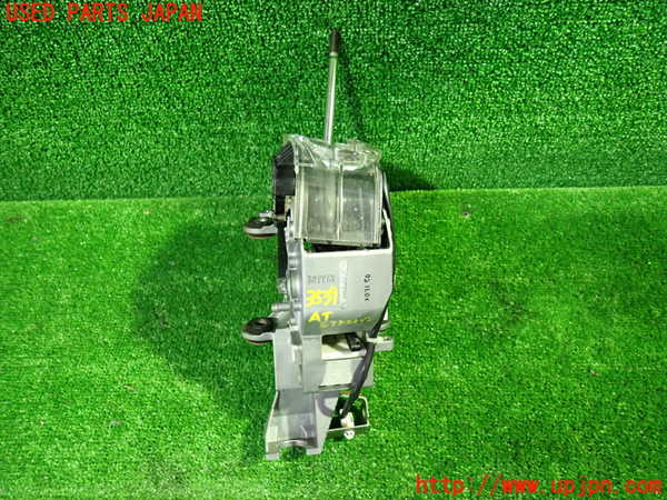 1UPJ-35397555]アルファードG(ANH15W)ATシフトレバー 中古_m0001.jpg