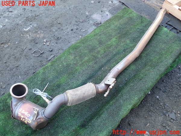 1UPJ-35402661]VW アルテオン(3HDJHF)触媒1 中古_m0001.jpg