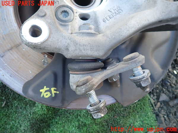 1UPJ-35404290]VW アルテオン(3HDJHF)右フロントナックルハブ 中古_m0003.jpg
