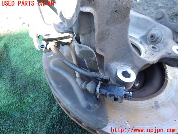 1UPJ-35404290]VW アルテオン(3HDJHF)右フロントナックルハブ 中古_m0004.jpg