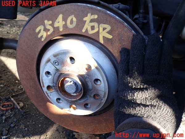 1UPJ-35404300]VW アルテオン(3HDJHF)右リアナックルハブ 中古_m0001.jpg