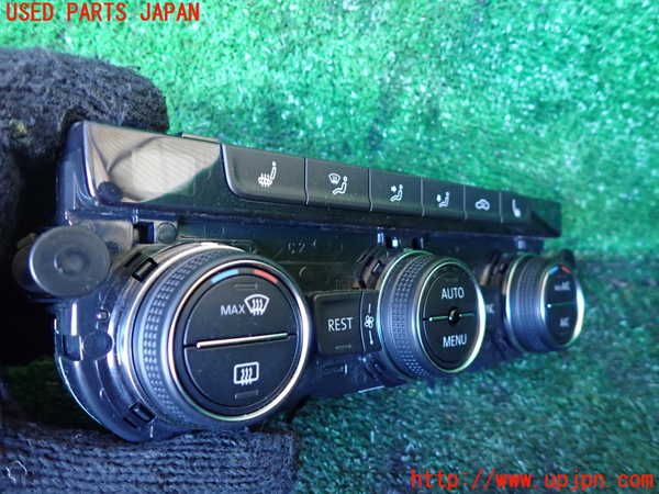 1UPJ-35406066]VW アルテオン(3HDJHF)エアコンスイッチ1 中古_m0002.jpg