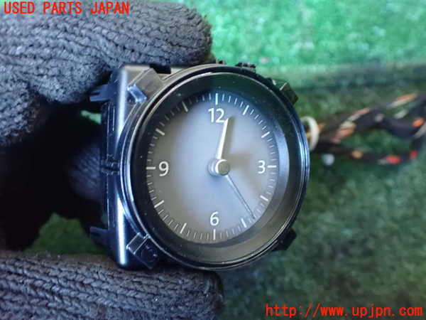 1UPJ-35407850]VW アルテオン(3HDJHF)時計 中古_m0002.jpg