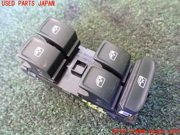 1UPJ-35406240]VW アルテオン(3HDJHF)右前パワーウィンドウスイッチ 中古_m0001.jpg