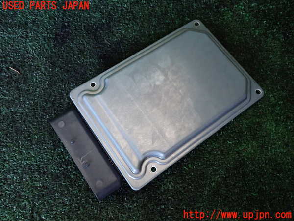 1UPJ-35406120]VW アルテオン(3HDJHF)サスペンションコンピューター 中古_m0003.jpg