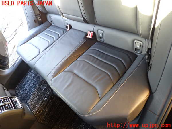1UPJ-35407385]VW アルテオン(3HDJHF)リアシート 中古_m0003.jpg