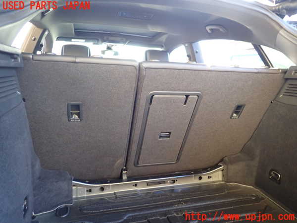 1UPJ-35407385]VW アルテオン(3HDJHF)リアシート 中古_m0004.jpg