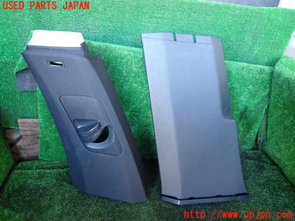 1UPJ-35407670]VW アルテオン(3HDJHF)左センターピラートリム 中古_m0001.jpg