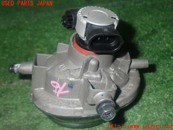 5UPJ-35411180]アバルト・124スパイダー(NF2EK)右フォグ 中古_m0003.jpg