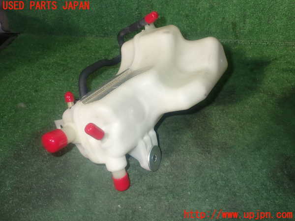 1UPJ-35412410]アバルト・124スパイダー(NF2EK)ラジエータータンク 中古_m0002.jpg