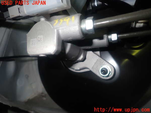 1UPJ-35414050]アバルト・124スパイダー(NF2EK)ブレーキマスターシリンダー 中古_m0002.jpg