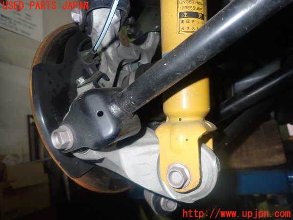 1UPJ-35414305]アバルト・124スパイダー(NF2EK)左リアナックルハブ 中古_m0002.jpg