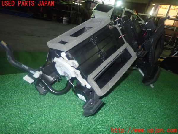 1UPJ-35416081]アバルト・124スパイダー(NF2EK)エバポレーター1 中古_m0003.jpg