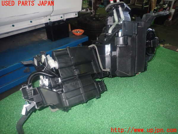 1UPJ-35416081]アバルト・124スパイダー(NF2EK)エバポレーター1 中古_m0004.jpg