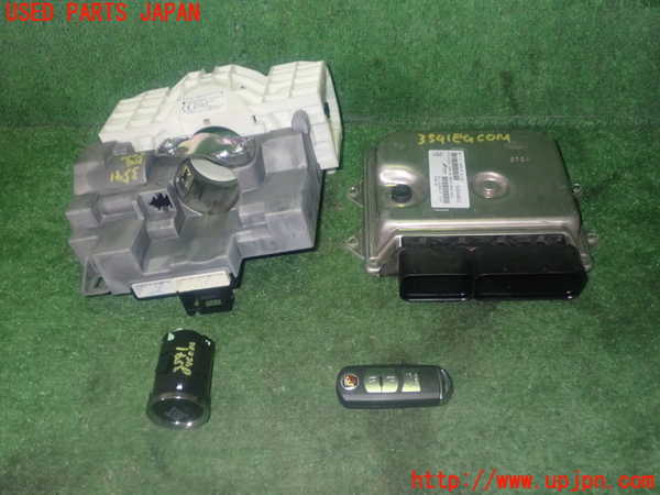 1UPJ-35416110]アバルト・124スパイダー(NF2EK)エンジンコンピューター 中古_m0001.jpg