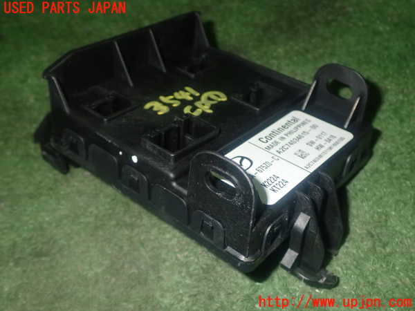 1UPJ-35416146]アバルト・124スパイダー(NF2EK)コンピューター1 中古 D10A-675Z0-C_m0002.jpg