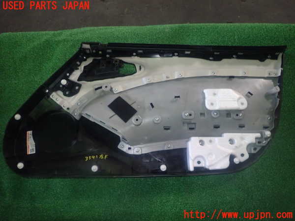 1UPJ-35411264]アバルト・124スパイダー(NF2EK)左ドア内張り 中古_m0002.jpg
