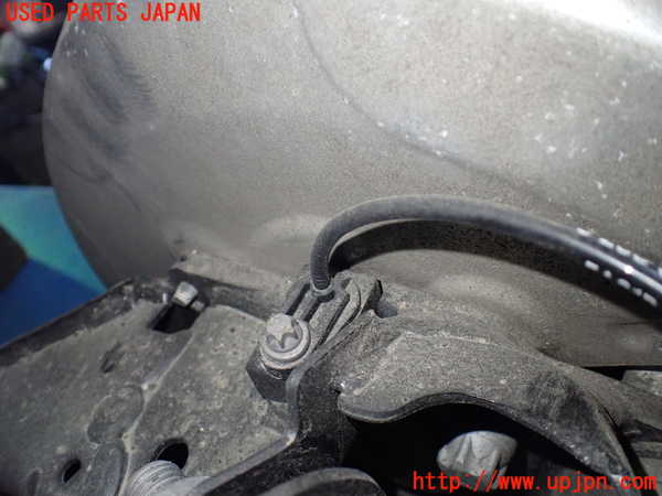 1UPJ-35424300]BMW ミニ(MINI)クーパーD(XV15MW)(F55)右リアナックルハブ 中古_m0004.jpg