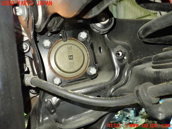 1UPJ-35424305]BMW ミニ(MINI)クーパーD(XV15MW)(F55)左リアナックルハブ 中古_m0003.jpg