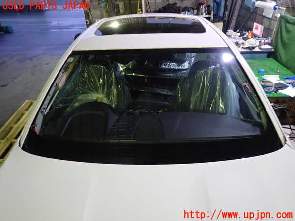 1UPJ-35431195]BMW アクティブハイブリッド5(AH5) F10(FZ35)フロントガラス 中古 PILKINGTON M1244 43R-001586_m0001.jpg