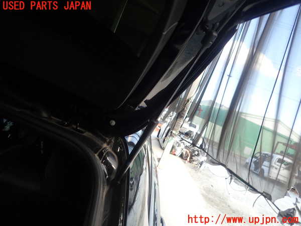 1UPJ-35441584]ベンツ A180(177084)(W177)リアゲートダンパー 中古_m0001.jpg