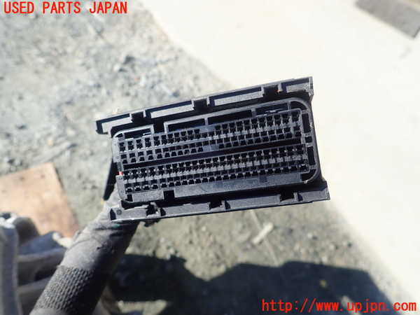 1UPJ-35442010]ベンツ A180(177084)(W177)エンジン M282 中古_m0004.jpg