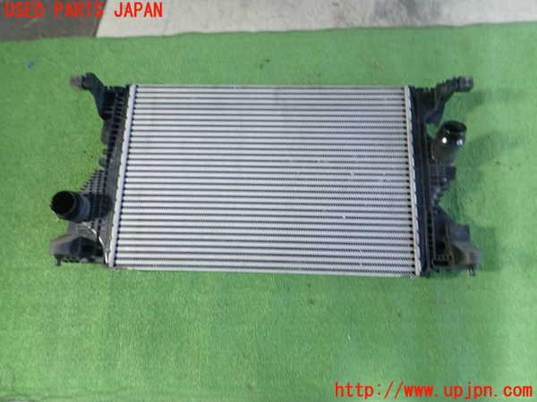 1UPJ-35442451]ベンツ A180(177084)(W177)インタークーラー1 中古_m0001.jpg