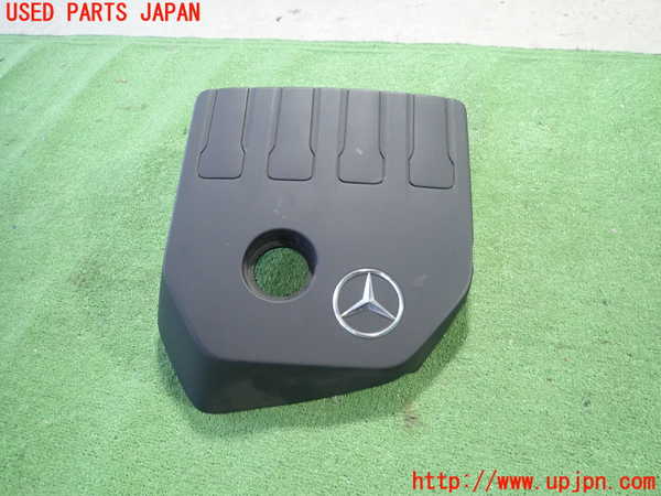 1UPJ-35442160]ベンツ A180(177084)(W177)エンジンアッパーカバー 中古_m0001.jpg