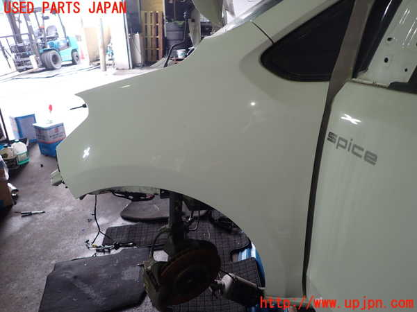 1UPJ-35451082]VW up!(アップ)(AACHY)左前フェンダー 中古_m0001.jpg