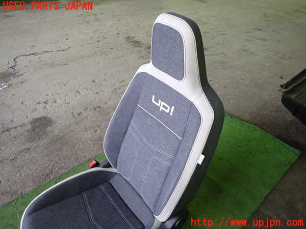 1UPJ-35457065]VW up!(アップ)(AACHY)助手席シート 中古_m0002.jpg