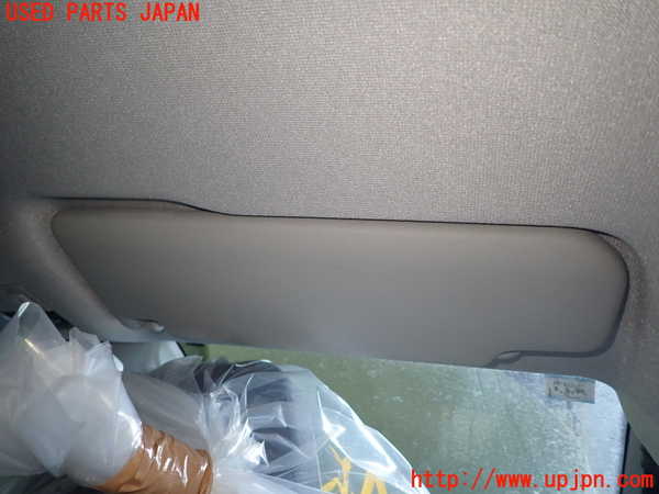 1UPJ-35457625]VW up!(アップ)(AACHY)室内サンバイザー右側 中古_m0001.jpg