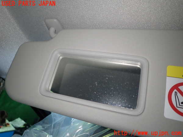 1UPJ-35457630]VW up!(アップ)(AACHY)室内サンバイザー左側 中古_m0003.jpg