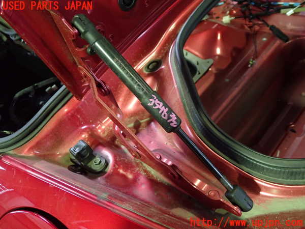 5UPJ-35461506]ロードスター RF(NDERC)トランクダンパー 中古_m0002.jpg