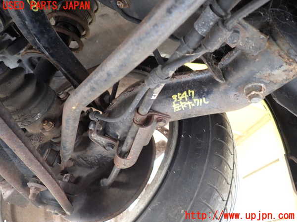 5UPJ-35474305]GTO(Z16A)左リアナックルハブ 中古_m0001.jpg